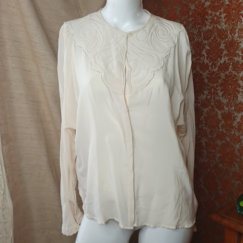 Mango blouse w. Applique embroidery 8